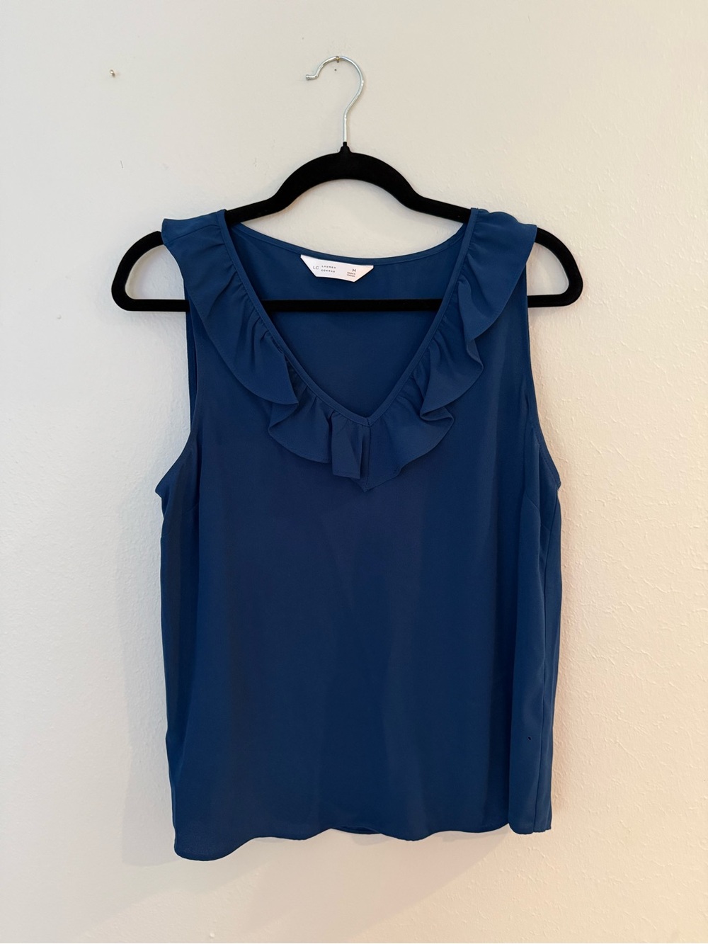 LC Lauren Conrad Navy Ruffle V-Neck Sleeveless Blouse M
